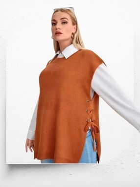 Lace Up Crewneck Vest ▪︎ Tawny ▪︎ Curvy ▪︎  XL